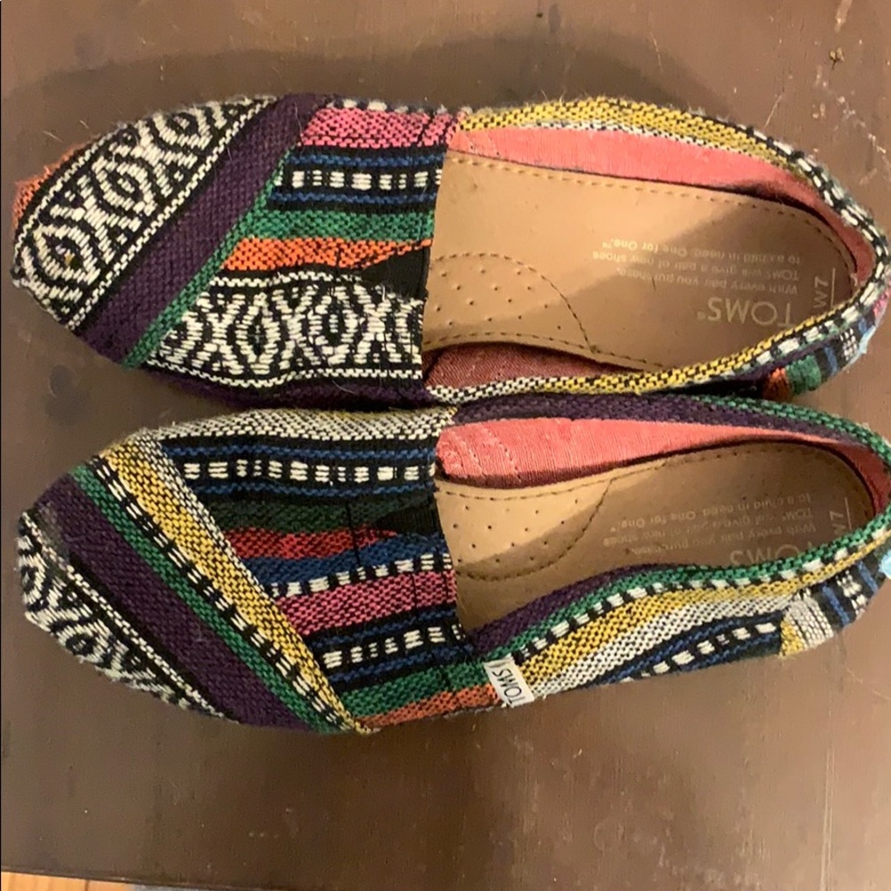 Women’s Toms